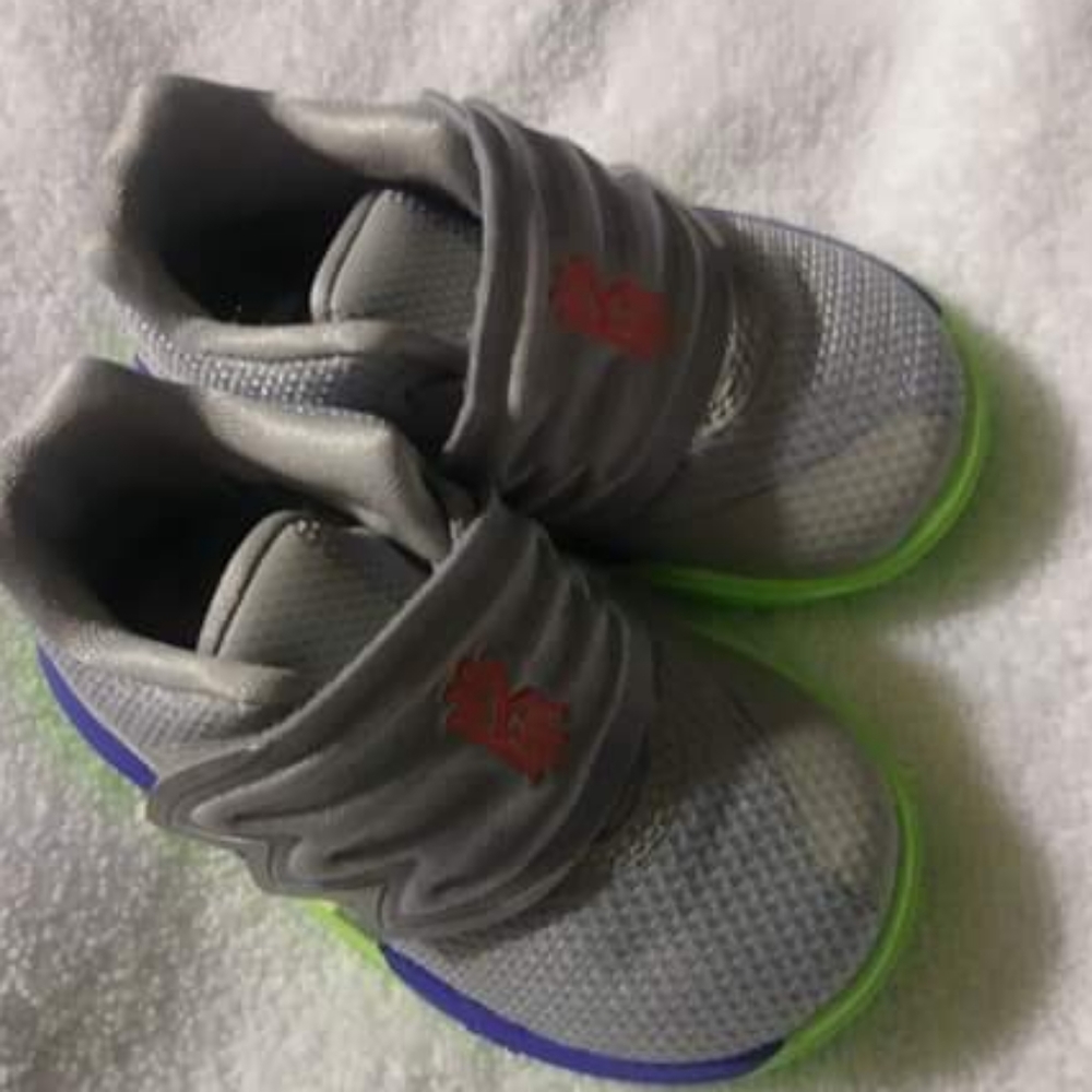 Infant shoes